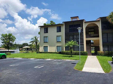 603 Sea Pine Way Greenacres FL 33415