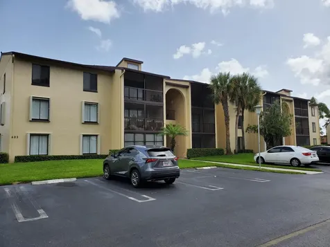 603 Sea Pine Way Greenacres FL 33415