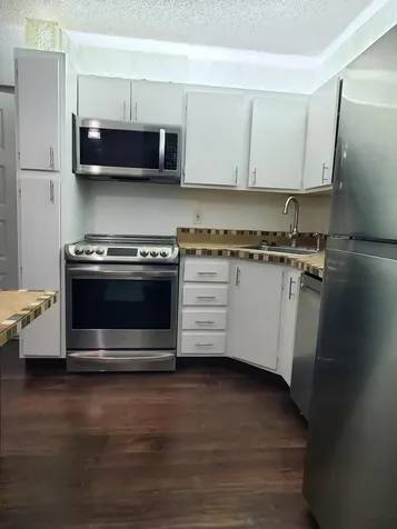603 Sea Pine Way Greenacres FL 33415