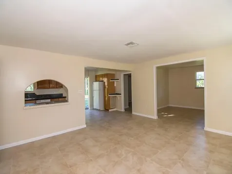 8604 Brookline Avenue Fort Pierce FL 34951