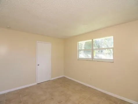 8604 Brookline Avenue Fort Pierce FL 34951