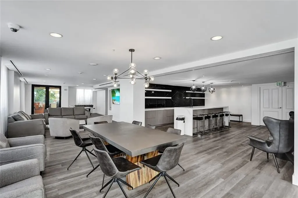 110 N Federal Fort Lauderdale FL 33301