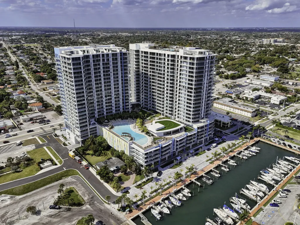 220 Lake Shore Drive Lake Park FL 33403
