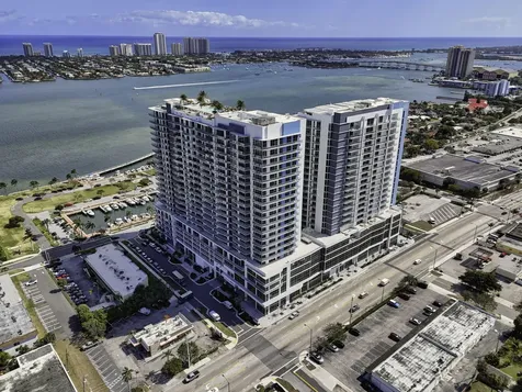 220 Lake Shore Drive Lake Park FL 33403
