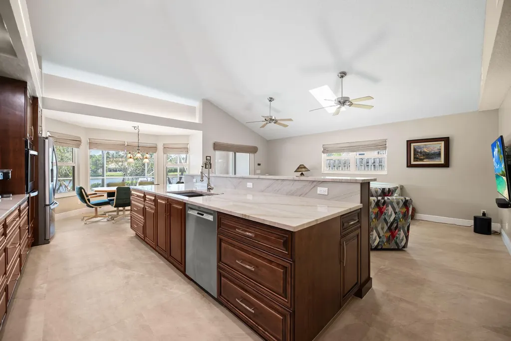 9410 Sea Turtle Manor Plantation FL 33324