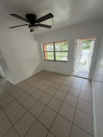 648 NE 139th Street North Miami FL 33161