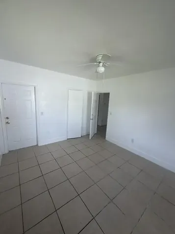 648 NE 139th Street North Miami FL 33161