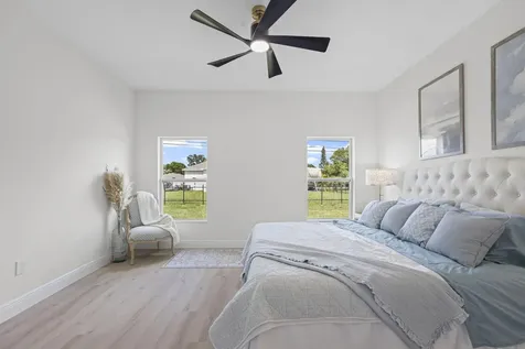 8536 96th Court Vero Beach FL 32967