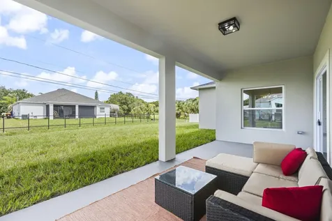 8536 96th Court Vero Beach FL 32967