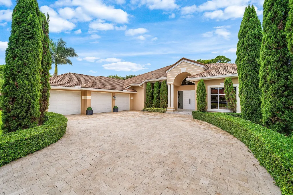 1697 Mayacoo Lakes Boulevard West Palm Beach FL 33411