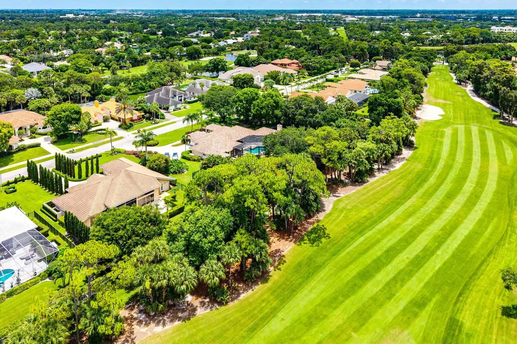 1697 Mayacoo Lakes Boulevard West Palm Beach FL 33411