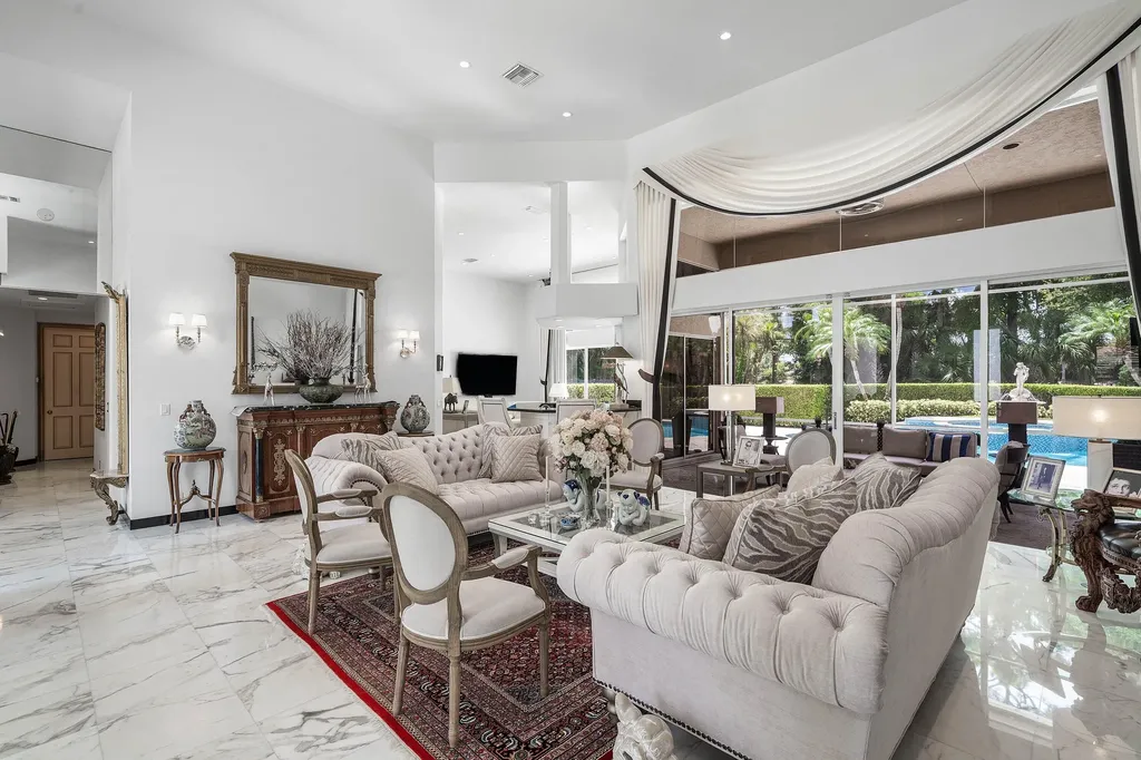 1697 Mayacoo Lakes Boulevard West Palm Beach FL 33411