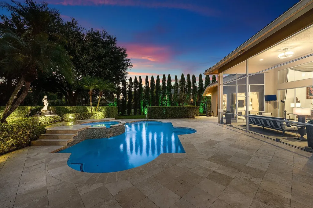 1697 Mayacoo Lakes Boulevard West Palm Beach FL 33411