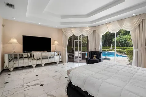 1697 Mayacoo Lakes Boulevard West Palm Beach FL 33411