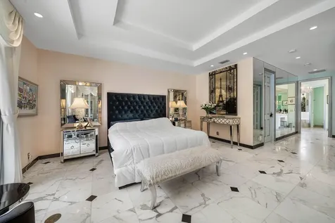 1697 Mayacoo Lakes Boulevard West Palm Beach FL 33411
