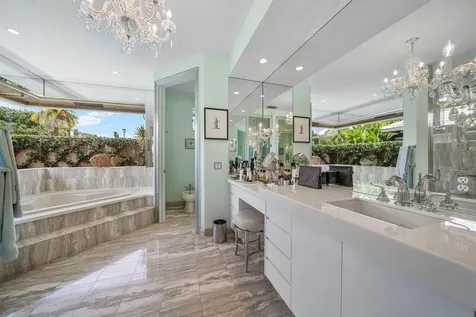 1697 Mayacoo Lakes Boulevard West Palm Beach FL 33411