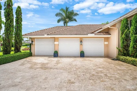 1697 Mayacoo Lakes Boulevard West Palm Beach FL 33411