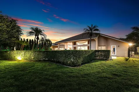 1697 Mayacoo Lakes Boulevard West Palm Beach FL 33411