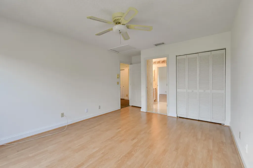 13345 Miles Standish Port Palm Beach Gardens FL 33410
