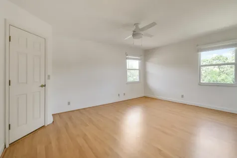 13345 Miles Standish Port Palm Beach Gardens FL 33410
