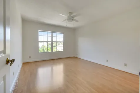 13345 Miles Standish Port Palm Beach Gardens FL 33410