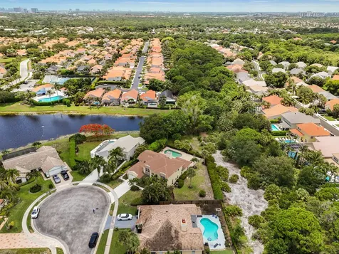 13345 Miles Standish Port Palm Beach Gardens FL 33410