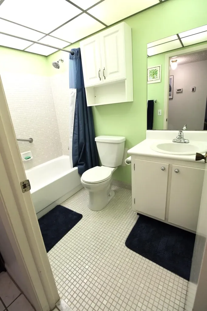 9342 S Belfort Circle Tamarac FL 33321