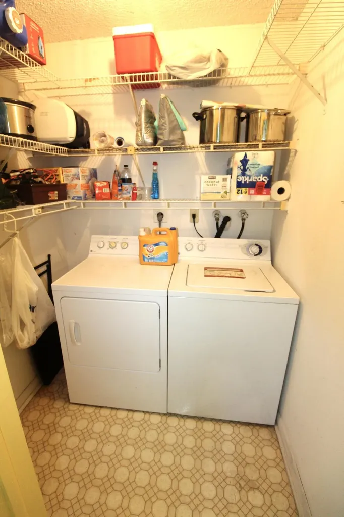 9342 S Belfort Circle Tamarac FL 33321
