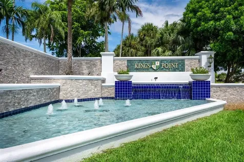 9342 S Belfort Circle Tamarac FL 33321
