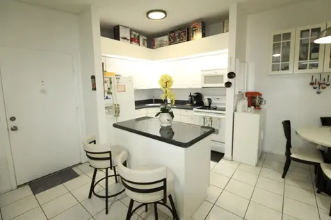 9342 S Belfort Circle Tamarac FL 33321