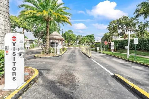 9342 S Belfort Circle Tamarac FL 33321