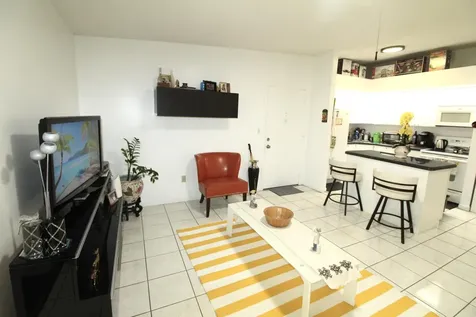 9342 S Belfort Circle Tamarac FL 33321