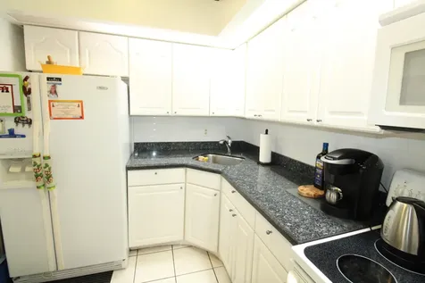 9342 S Belfort Circle Tamarac FL 33321