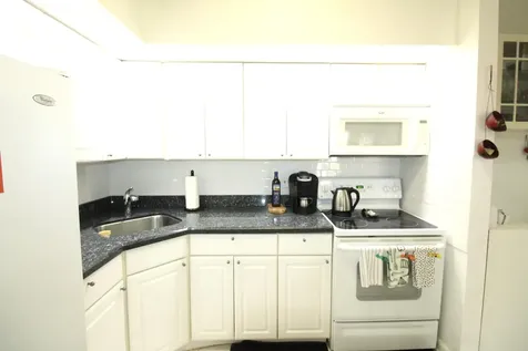 9342 S Belfort Circle Tamarac FL 33321