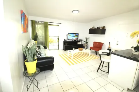 9342 S Belfort Circle Tamarac FL 33321