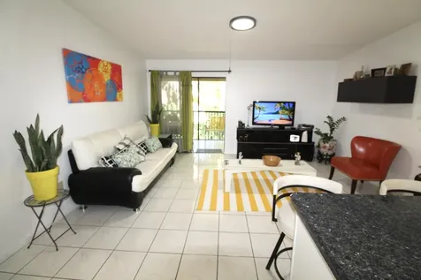 9342 S Belfort Circle Tamarac FL 33321