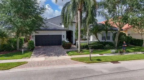 144 Sedona Way Palm Beach Gardens FL 33418