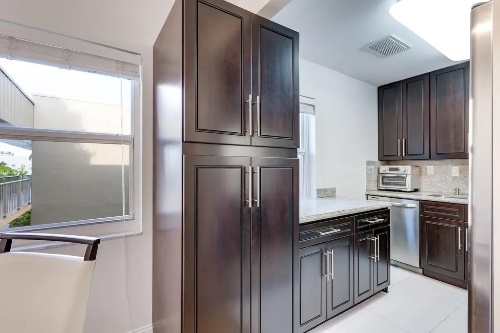 509 Capri Delray Beach FL 33484