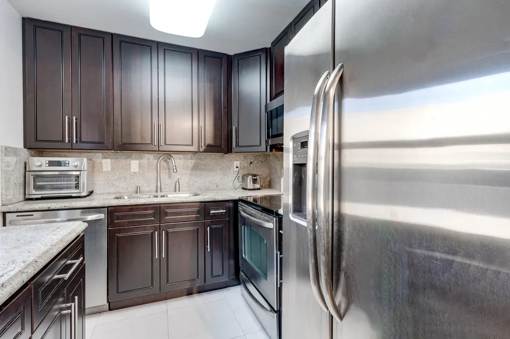 509 Capri Delray Beach FL 33484
