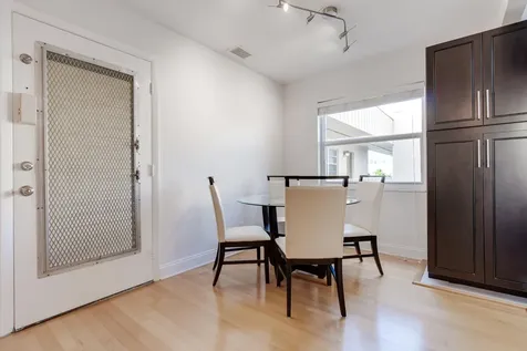 509 Capri Delray Beach FL 33484