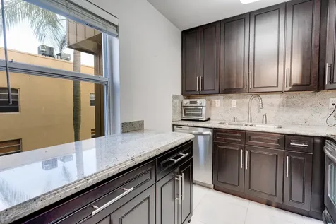 509 Capri Delray Beach FL 33484