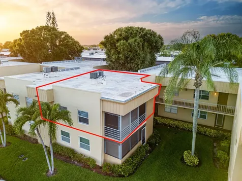 509 Capri Delray Beach FL 33484