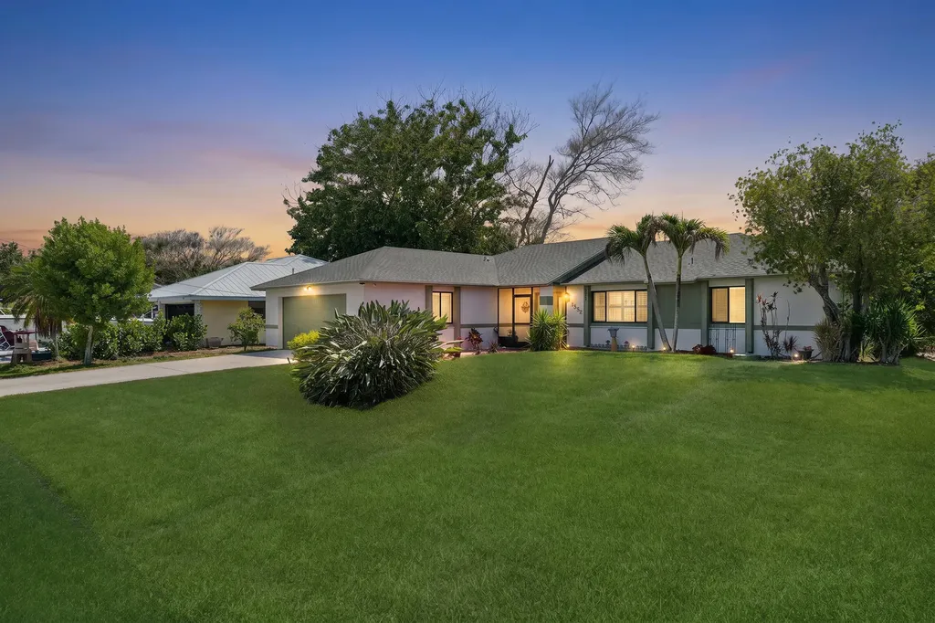 2526 SE Perugia Street Port St Lucie FL 34952