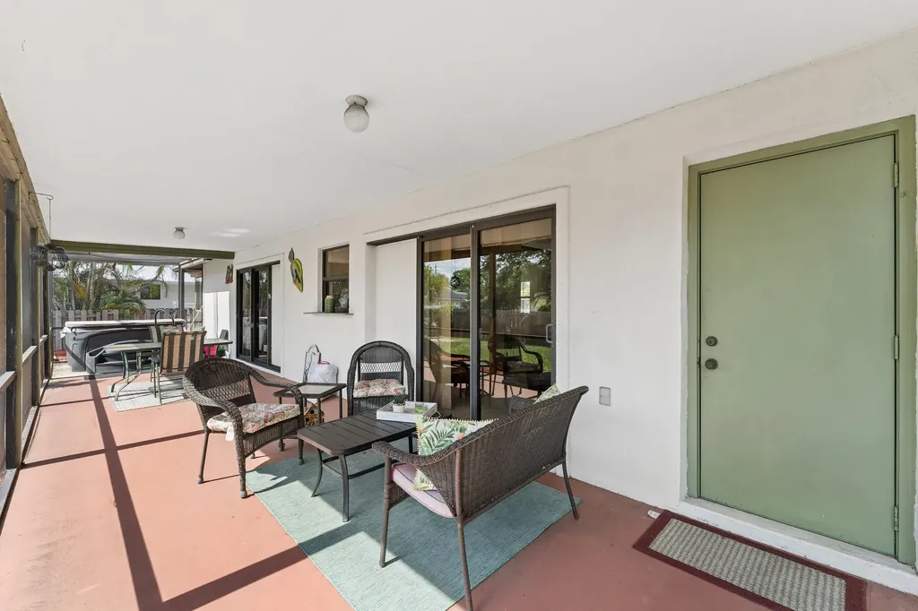 2526 SE Perugia Street Port St Lucie FL 34952