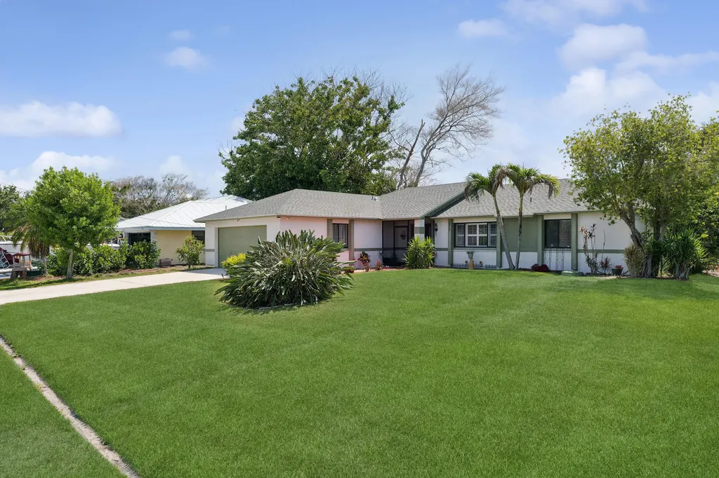 2526 SE Perugia Street Port St Lucie FL 34952