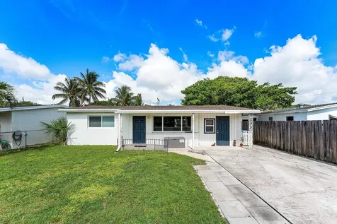 707 S Broadway Lantana FL 33462