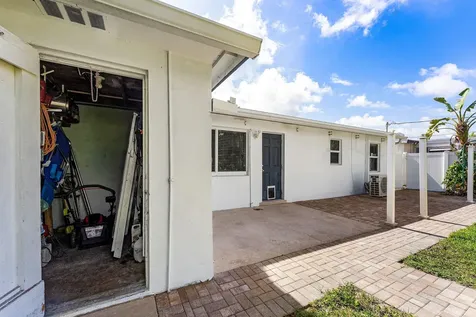 707 S Broadway Lantana FL 33462
