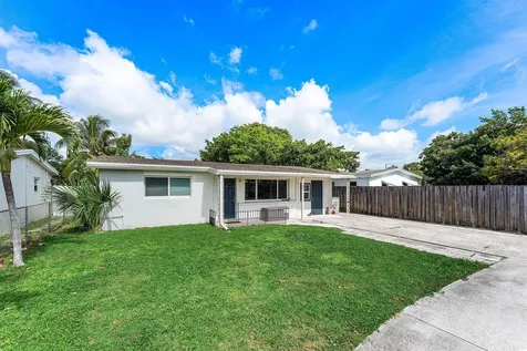 707 S Broadway Lantana FL 33462
