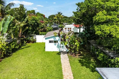 707 S Broadway Lantana FL 33462