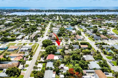 707 S Broadway Lantana FL 33462